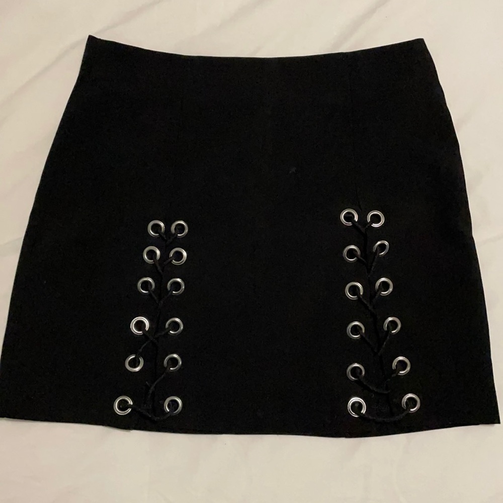 Bei Si Dun Skirt